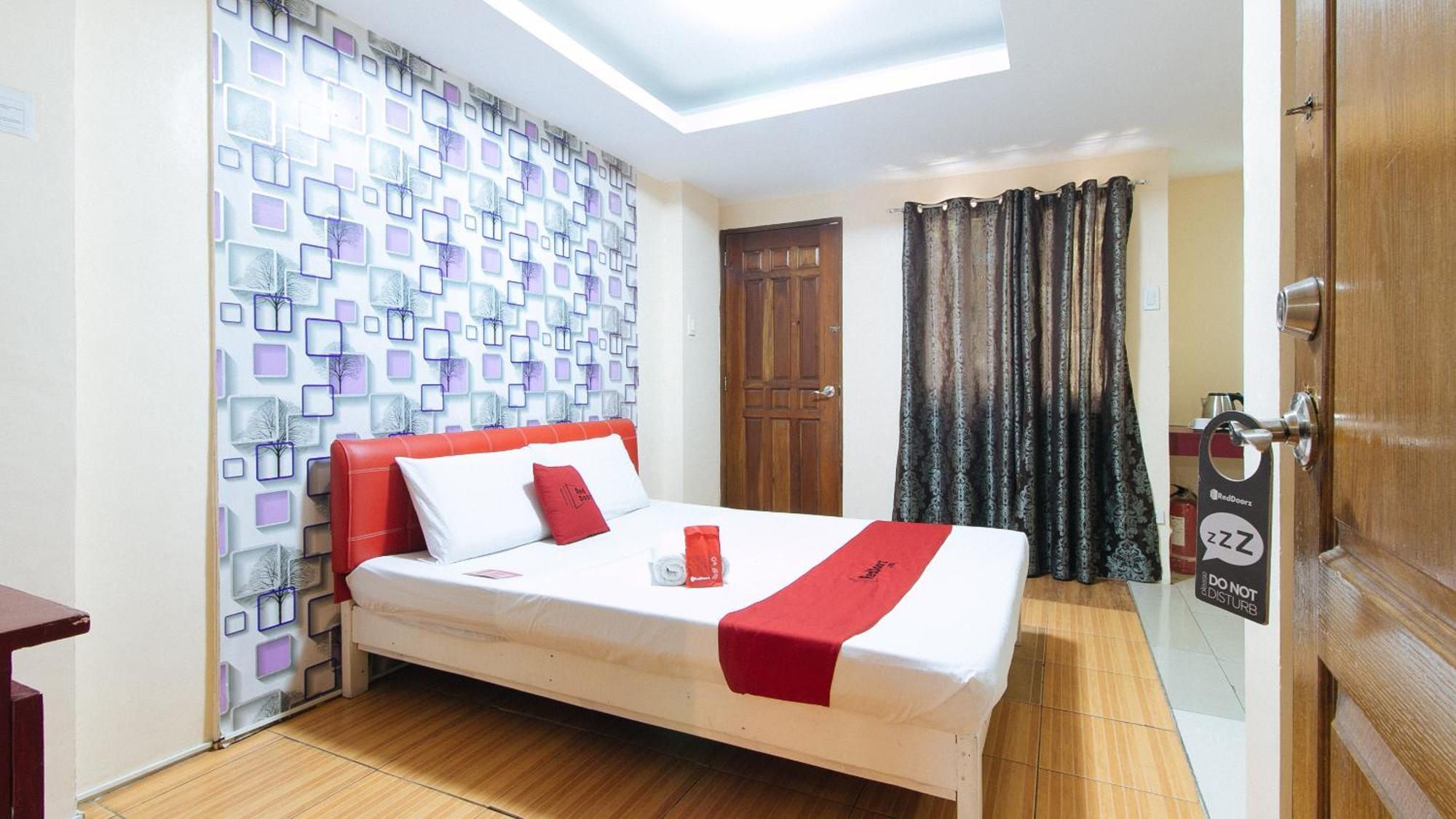 Reddoorz At Dbuilders Rooms Ph2 Taguig Luaran gambar