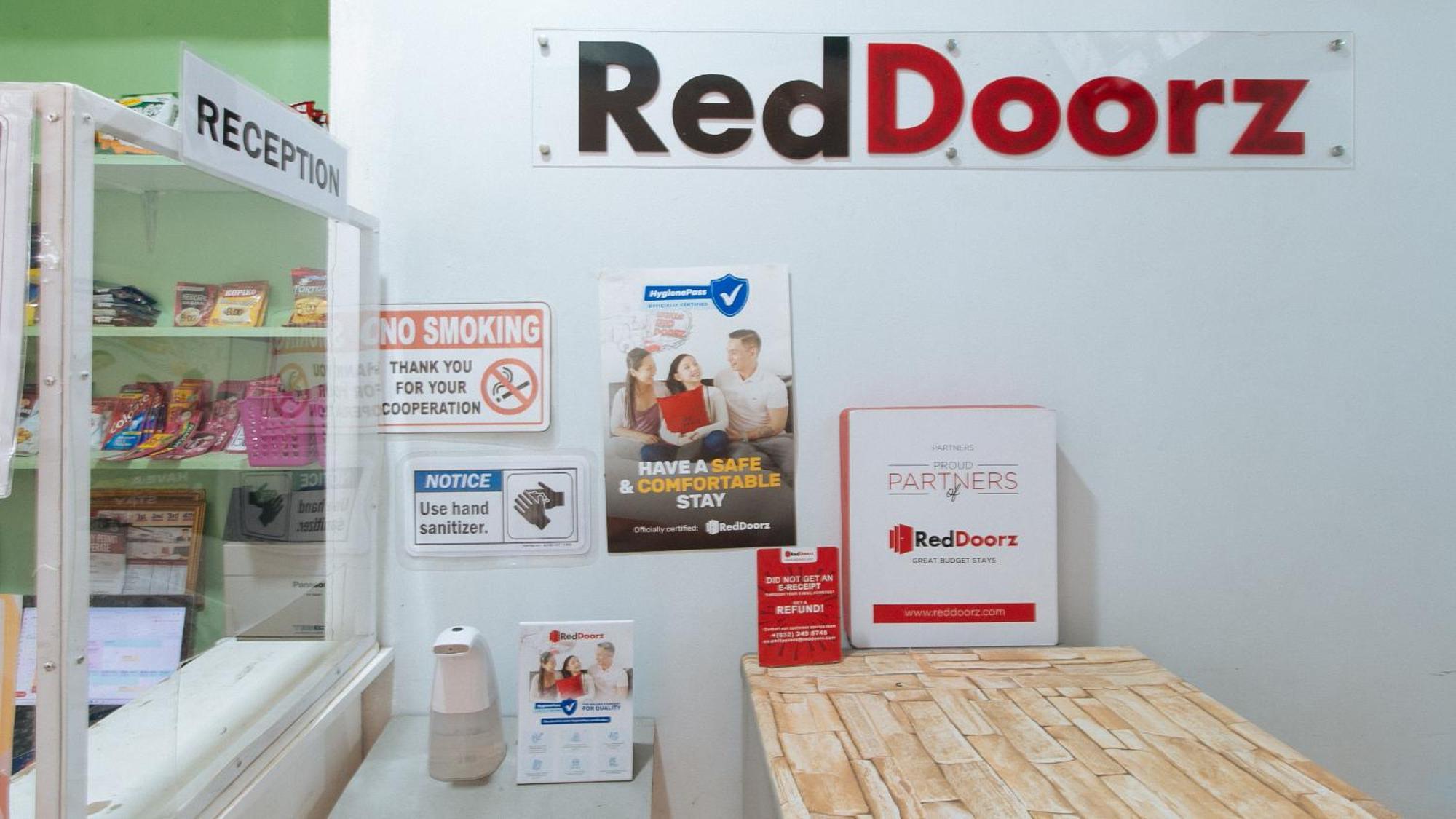 Reddoorz At Dbuilders Rooms Ph2 Taguig Luaran gambar